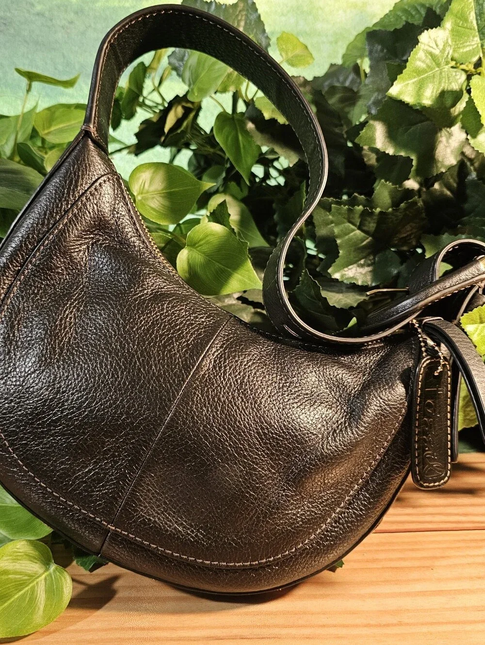 Rare Fossil Black Cowhide Leather Crescent Shoulder Bag Brass Hardware